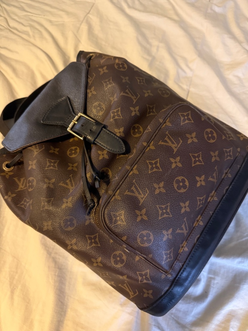 LOUIS VUITTON Monogram Canvas Montsouris Backpack - Picture 4 of 16